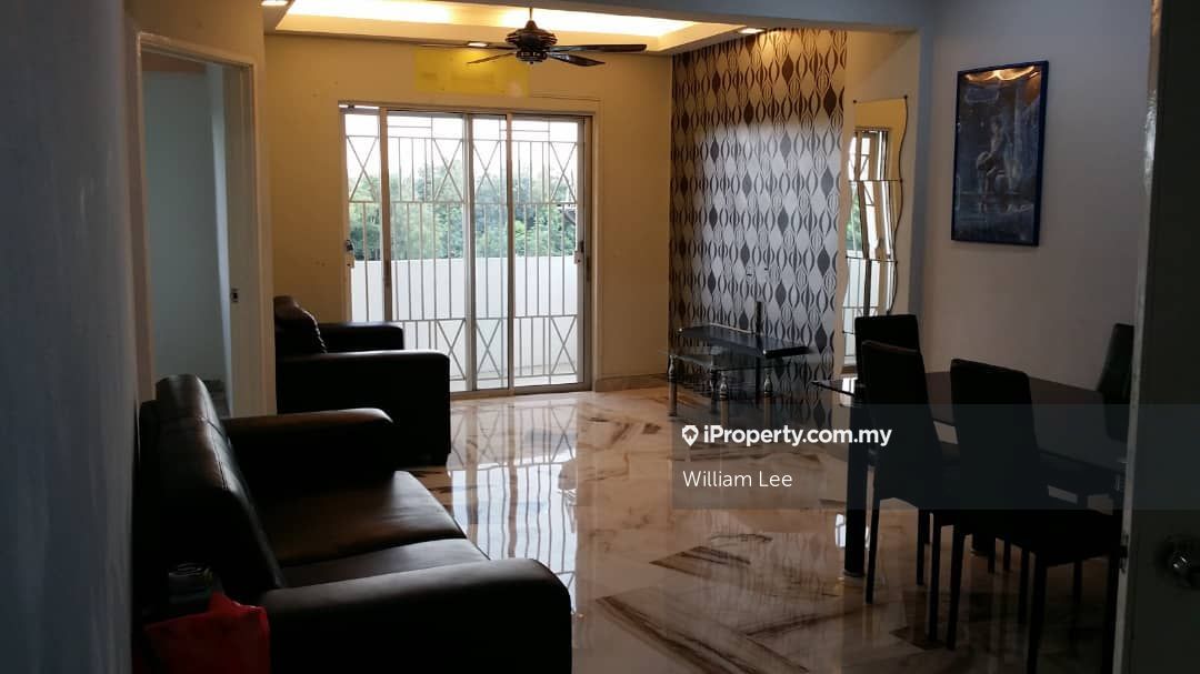 Bukit Winner (Winner Heights) Intermediate Condominium 3 bedrooms for