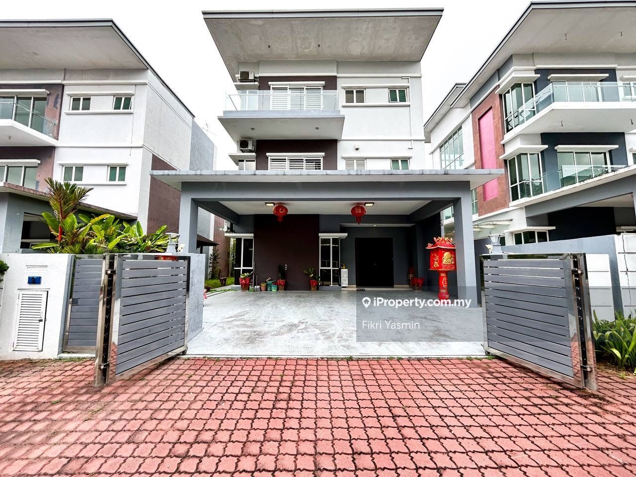 Ridgeview Residence Kajang, Kajang Intermediate Bungalow 5 bedrooms for