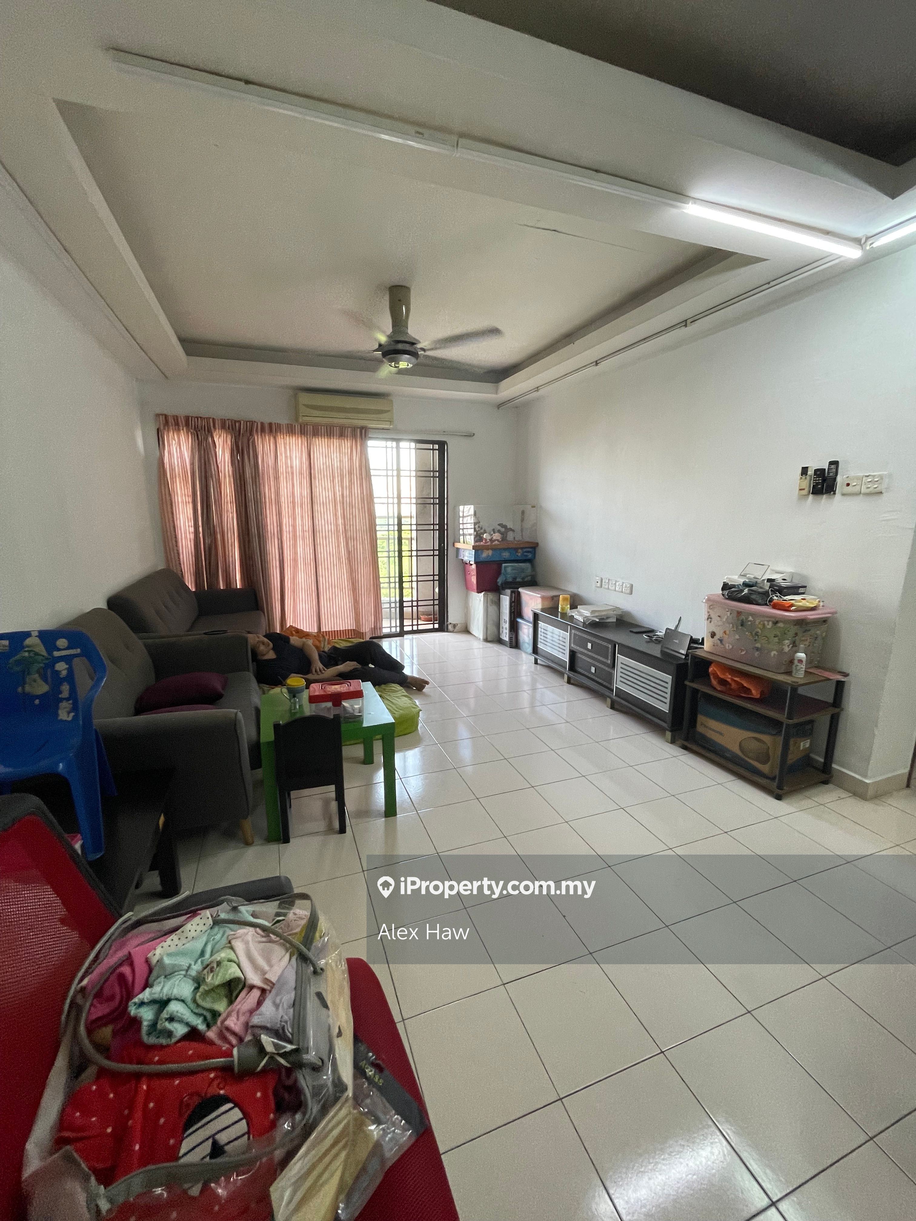 Sri Putramas Intermediate Condominium 3 bedrooms for sale in Jalan