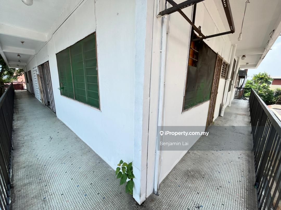 Old Town, Petaling Jaya 2 Storey Bungalow Shop For Rent, Petaling Jaya ...