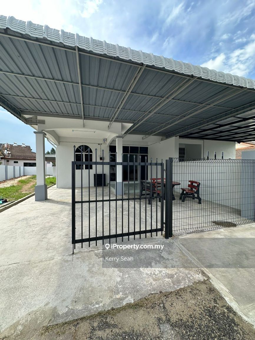 Taman seri petaling, Kulim Semidetached House 3 bedrooms for rent