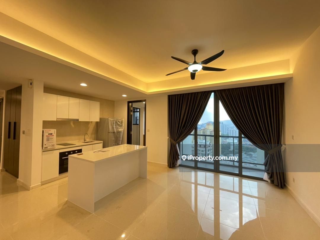 Agile Mont Kiara Corner lot Condominium 3 bedrooms for rent in