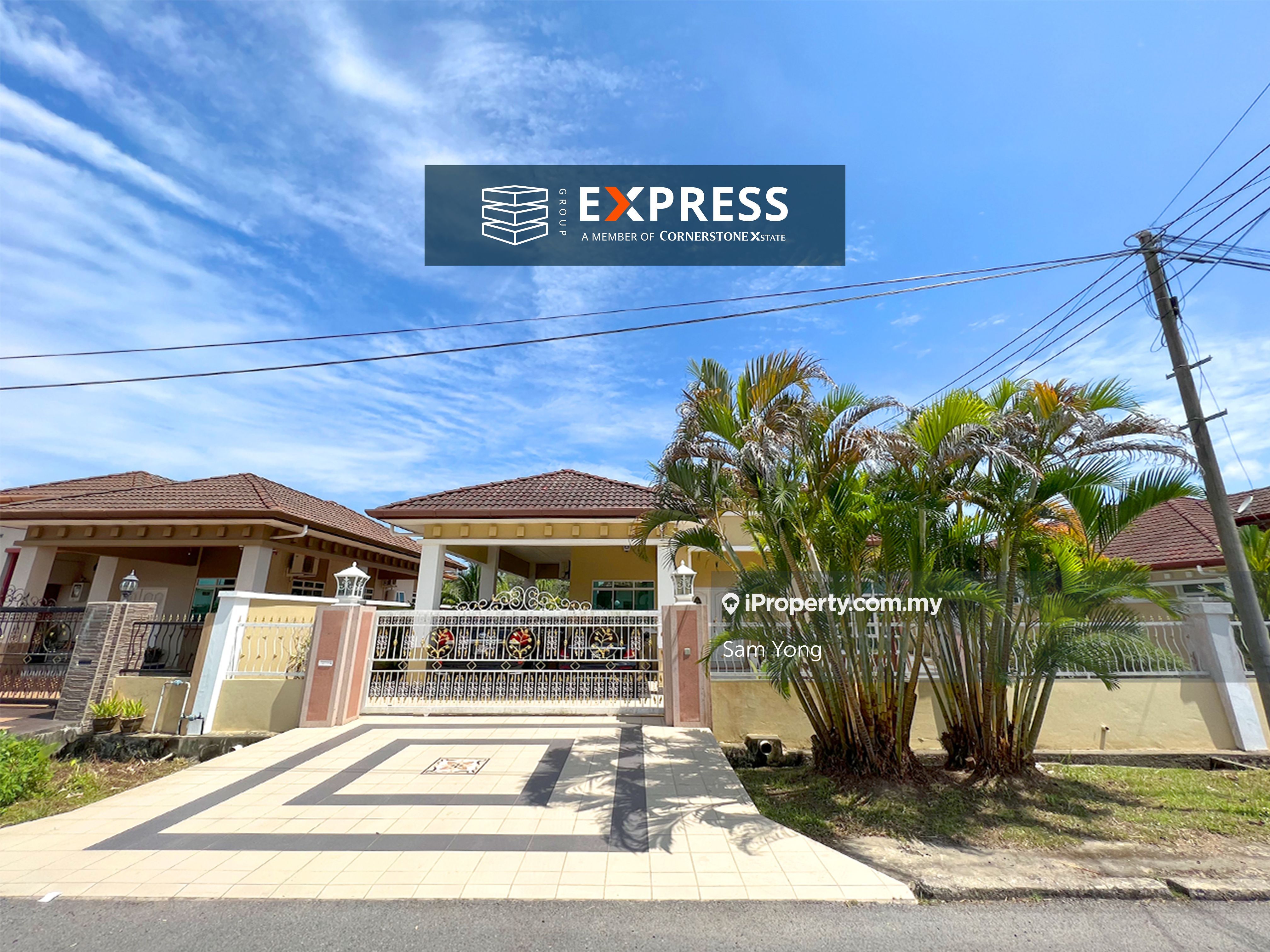 Single Storey Bungalow House at Desa Senadin 2, Miri for sale