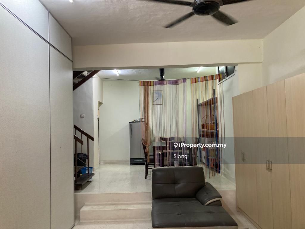 Taman Connaught, Cheras Intermediate 2-sty Terrace/Link House 6 ...