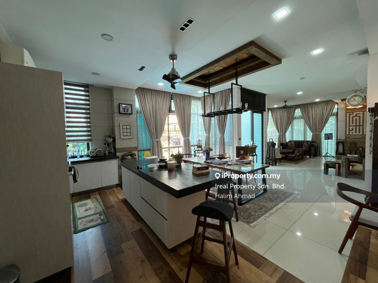 Corner Semi D Ayer 8 Fera Presint 8 Putrajaya, Putrajaya Corner lot