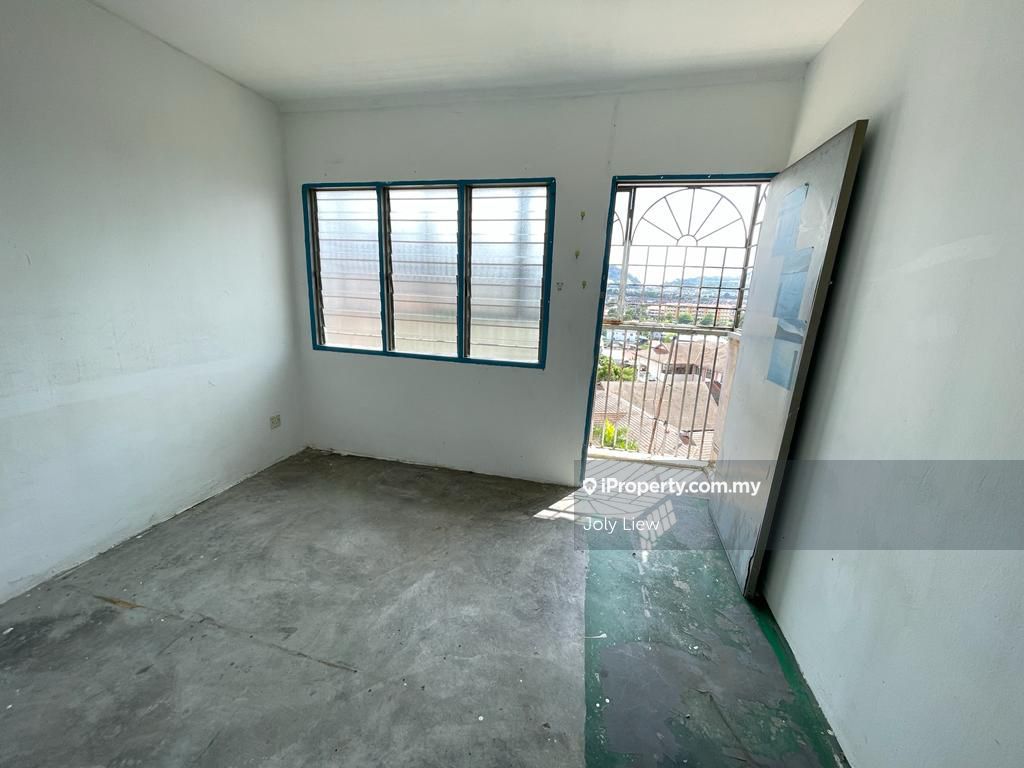 Pangsapuri Seri Nilam Flat 3 Bedrooms For Sale In Bandar Bukit Raja Selangor Iproperty Com My