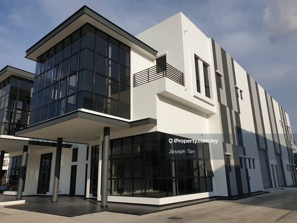 For Rent Eco Business Park 1 (Phase 2) 1.5 Storey , Tebrau Intermediate Semi D factory for rent