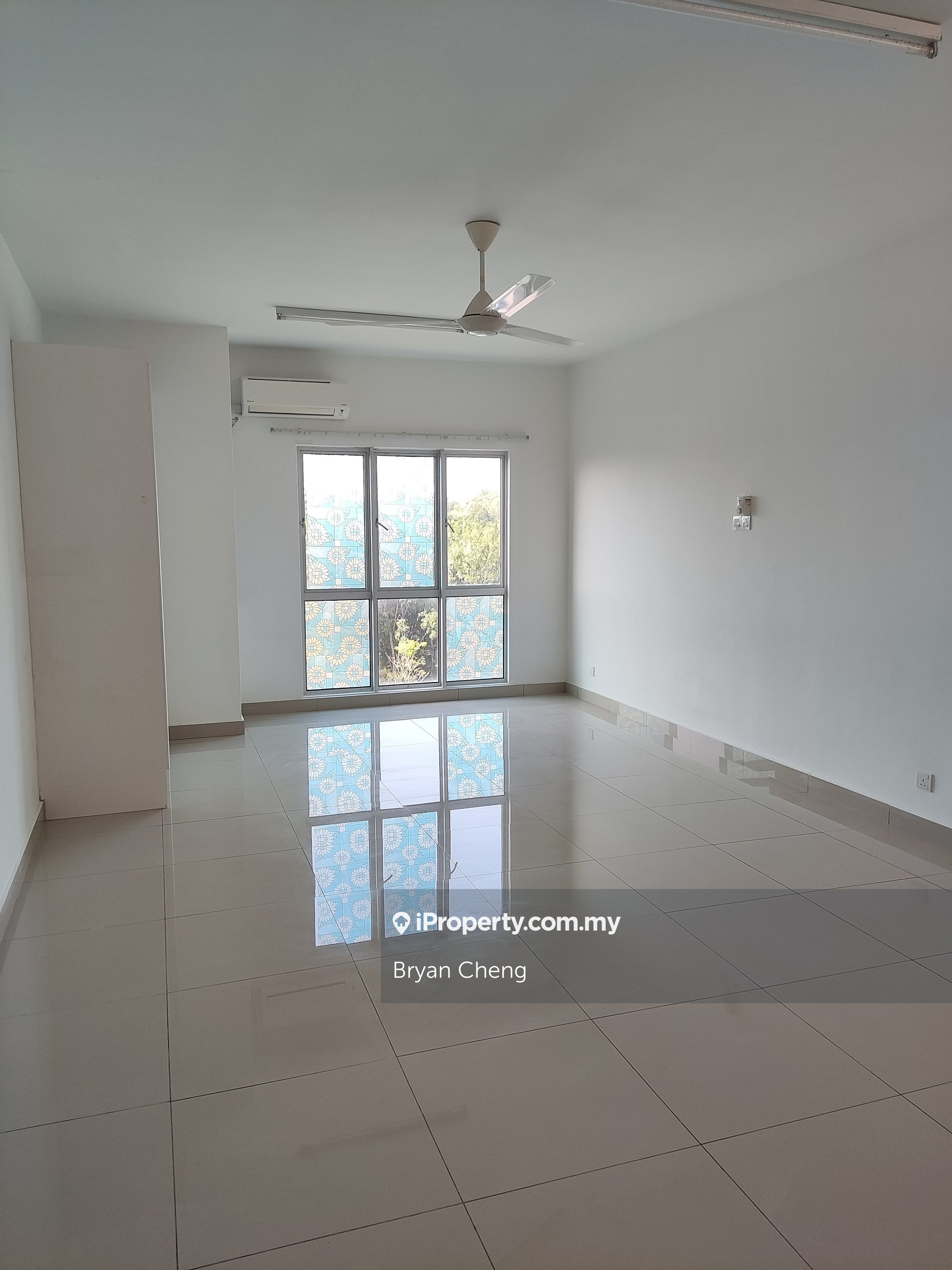 Galleria Equine Park, Equine Park, Seri Kembangan for rent RM850