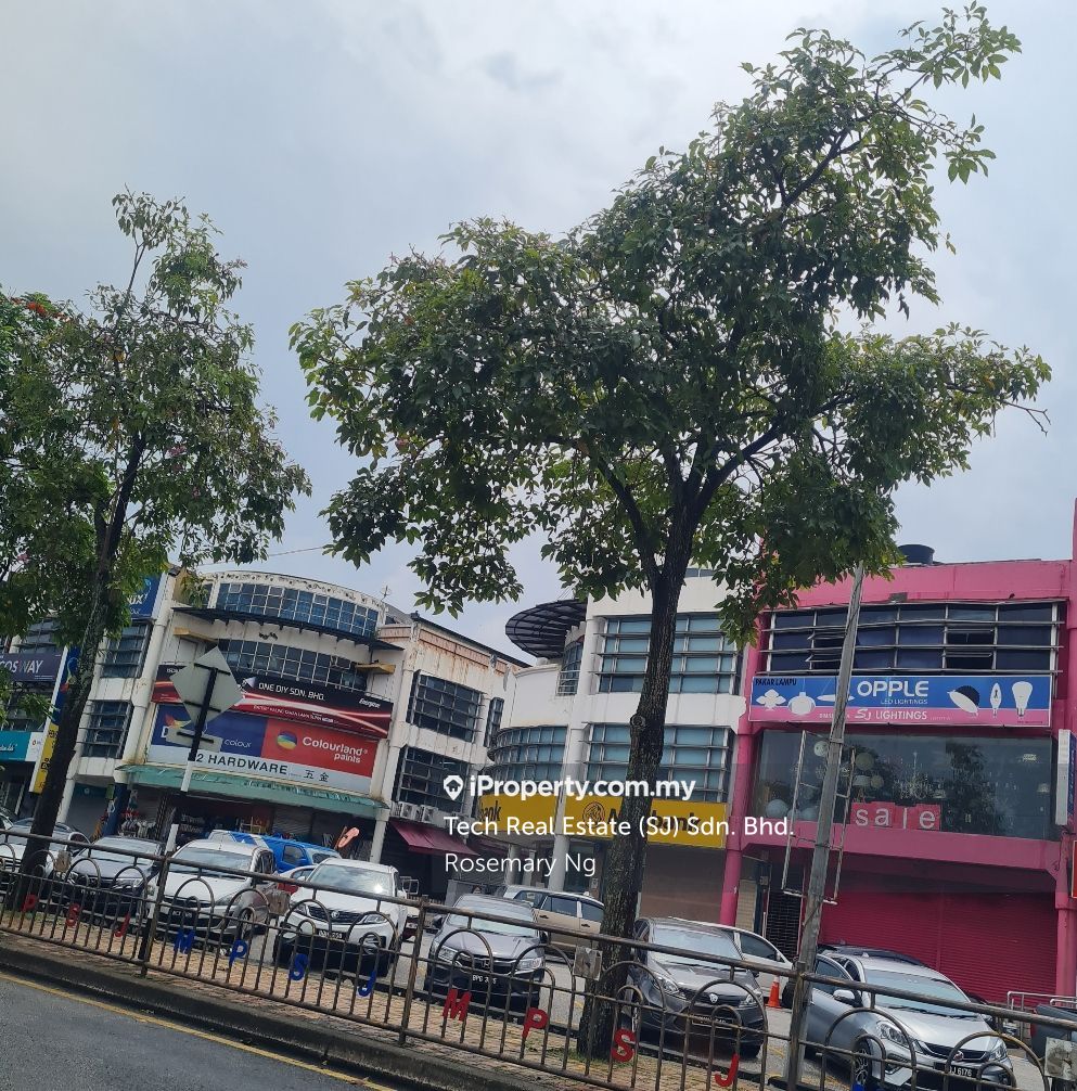 Usj Taipan Business Centre Subang Jaya Taipan Usj Intermediate Shop For Rent Iproperty Com My