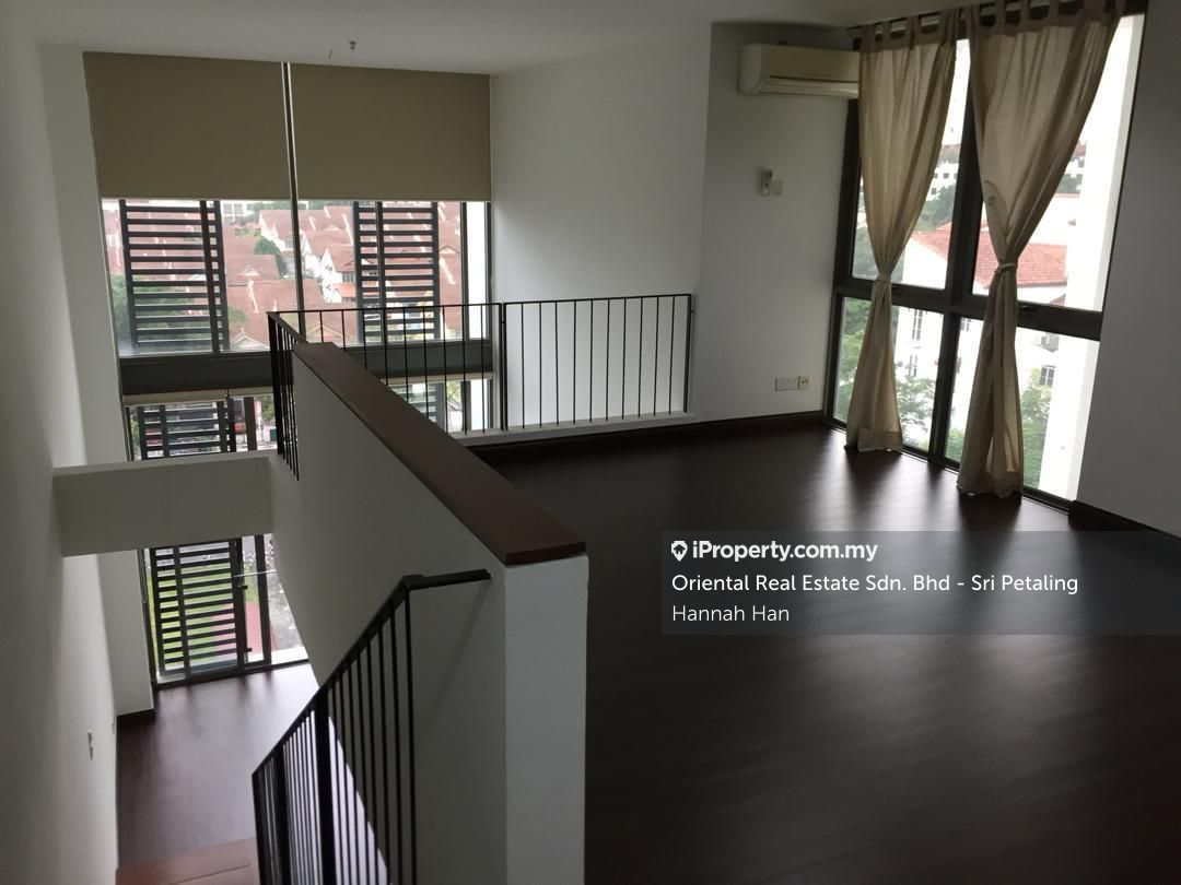 Centrio Pantai Hillpark, Pantai Hillpark, Pantai