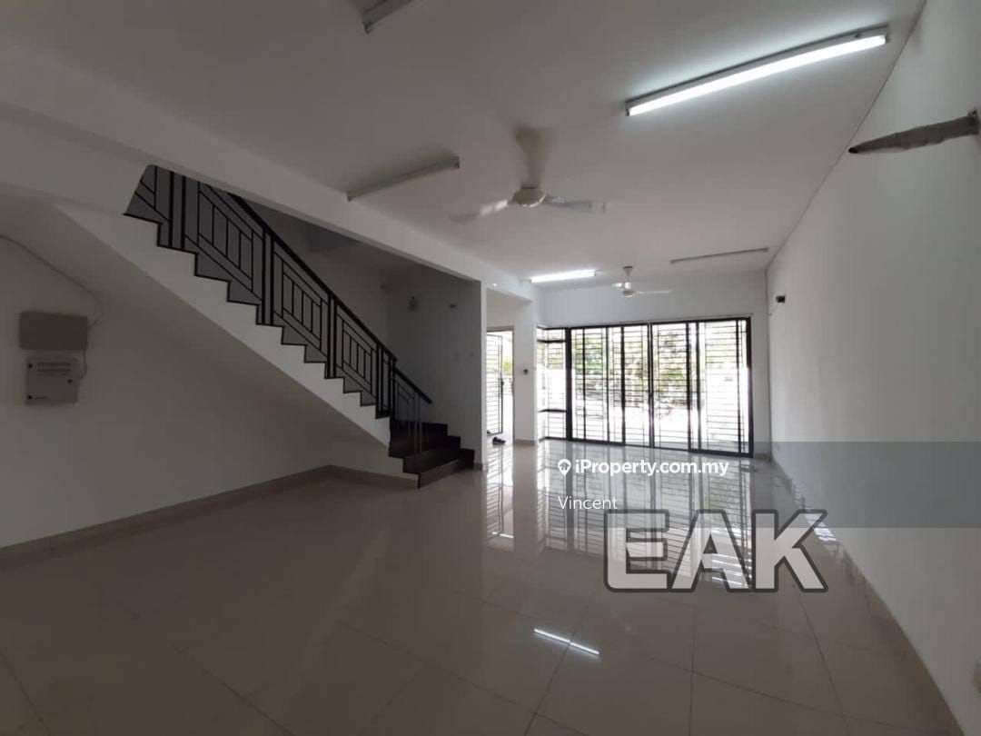 Jalan Mahligai Double Storey End Lot House, Bandar Bukit Raja for sale ...