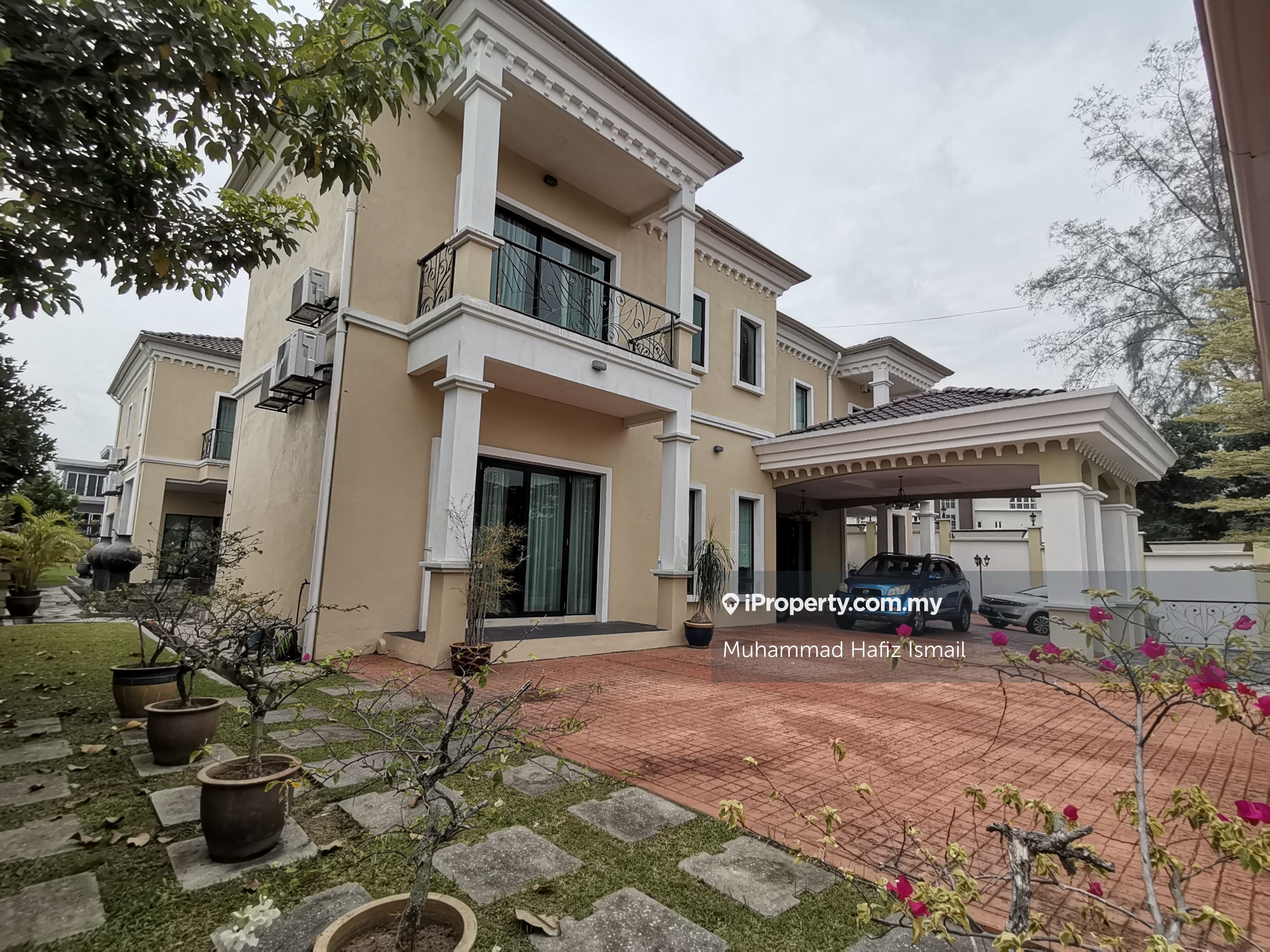 COUNTRY HEIGHTS KAJANG , KAJANG, Country Heights Bungalow 7+4 bedrooms