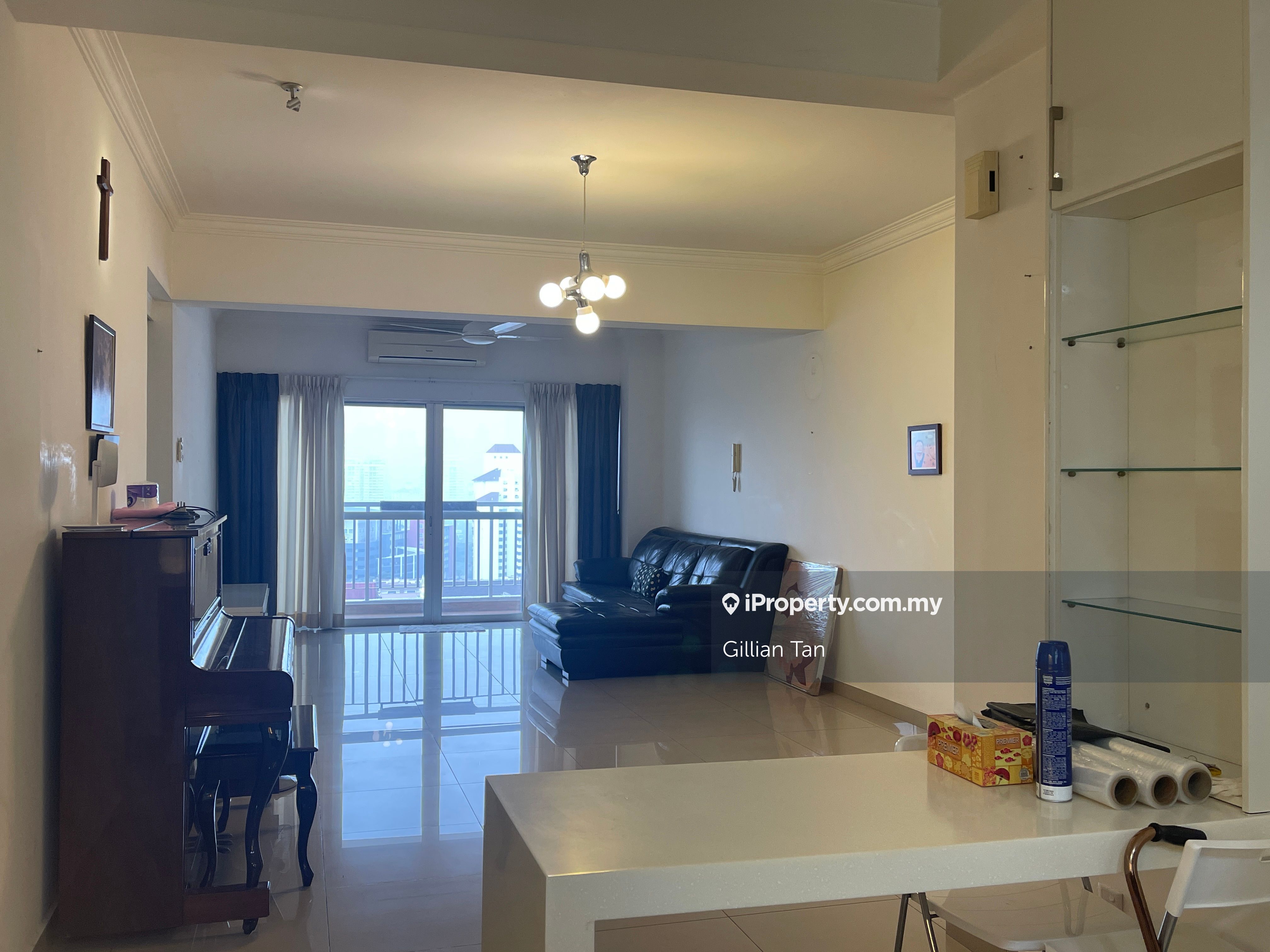 Ampang Putra Residency Corner lot Serviced Residence 3 bedrooms for