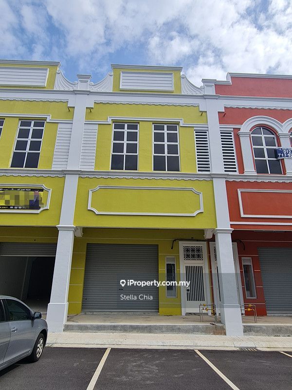 Austin Heights 8 Avenue, The Nanyang Place 2 Sty Shop, Mount Austin