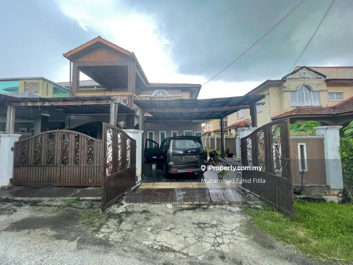 Taman Sri Andalas, Klang Intermediate Semidetached House 4 bedrooms