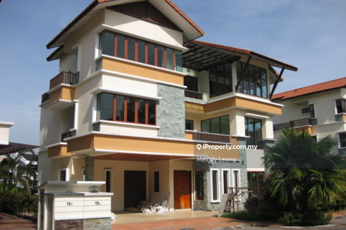 Titiwangsa Corner lot Bungalow 8+1 bedrooms for sale | iProperty.com.my