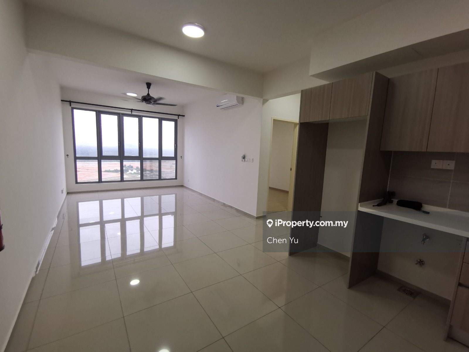 Gravit8 Serviced Residence 2 bedrooms for rent in Port Klang, Selangor