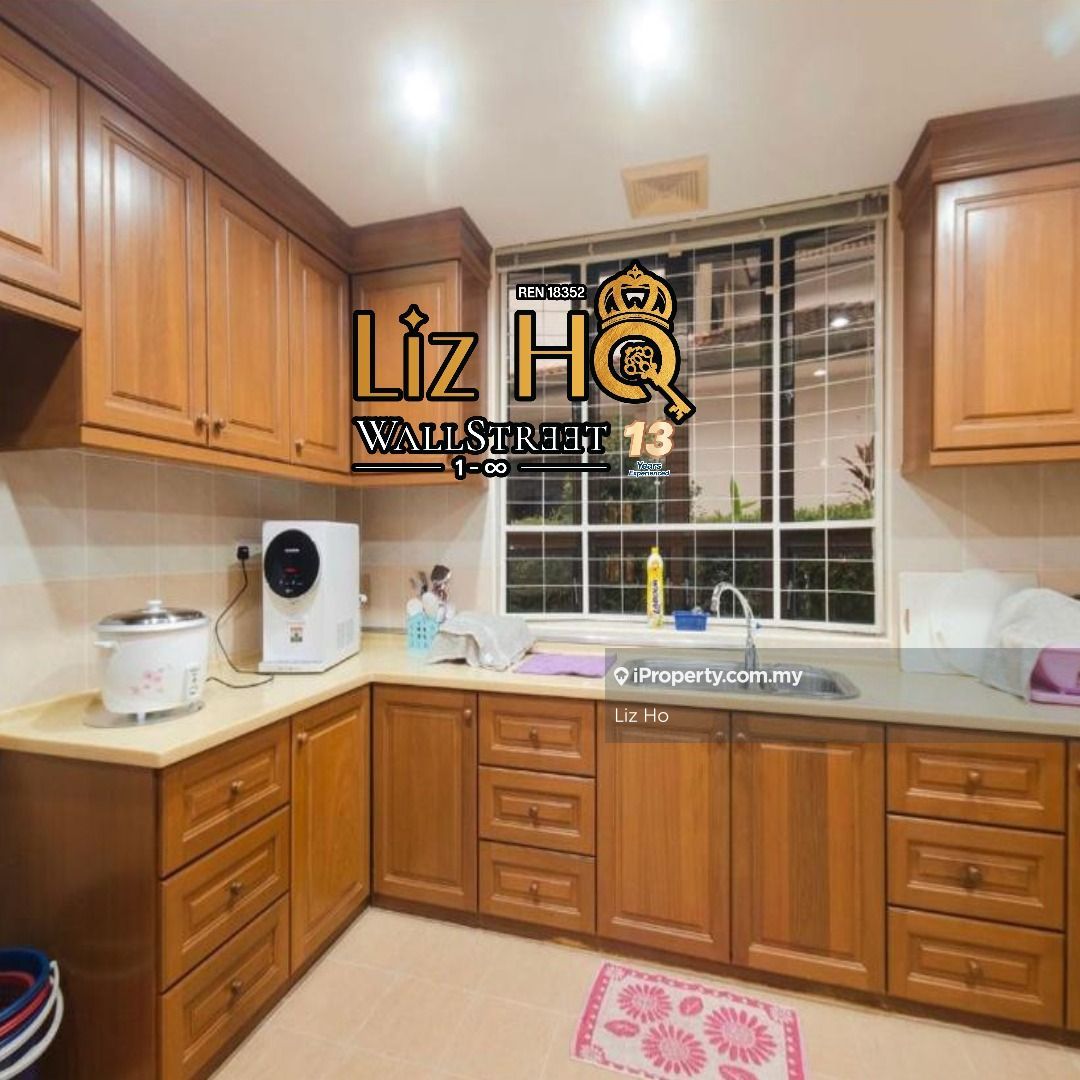 Batu Ferringhi 2sty Terrace/Link House 5 bedrooms for rent