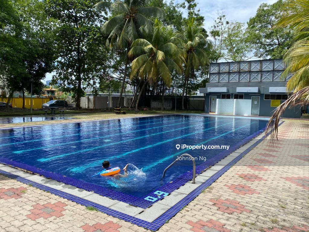 Pangsapuri Seri Gembira Apartment 3 bedrooms for sale in Jalan Kuching