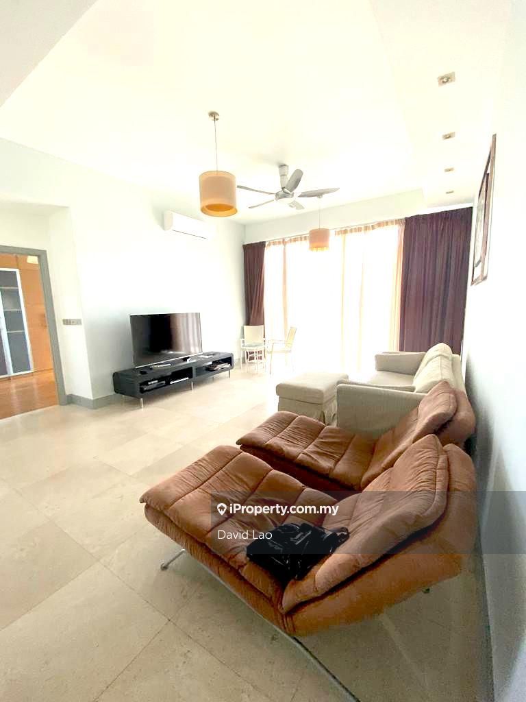 Northpoint Residences Intermediate Condominium 4 bedrooms for rent in