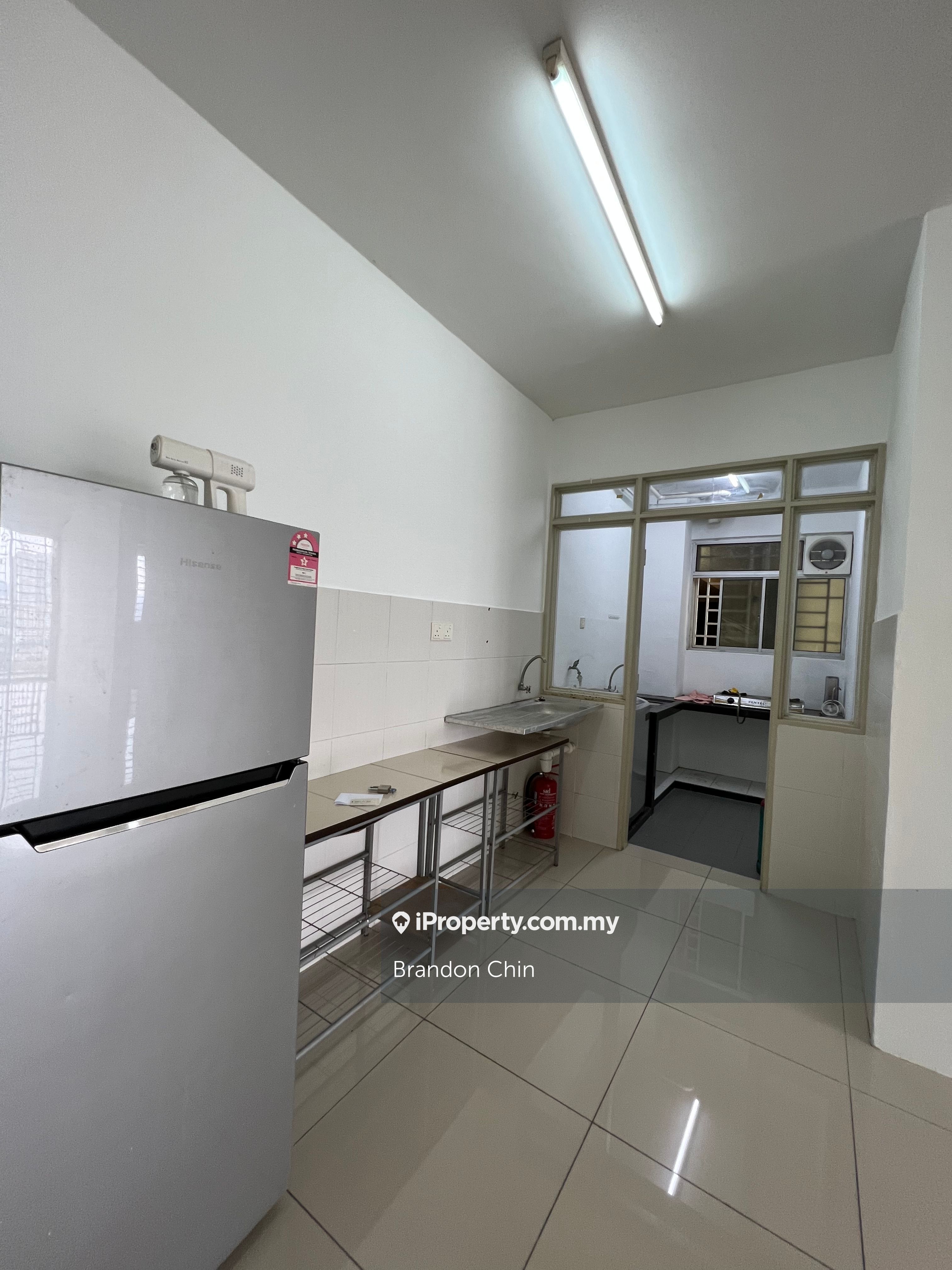 Platinum Lake PV 16 Intermediate Condominium 4 bedrooms for rent in