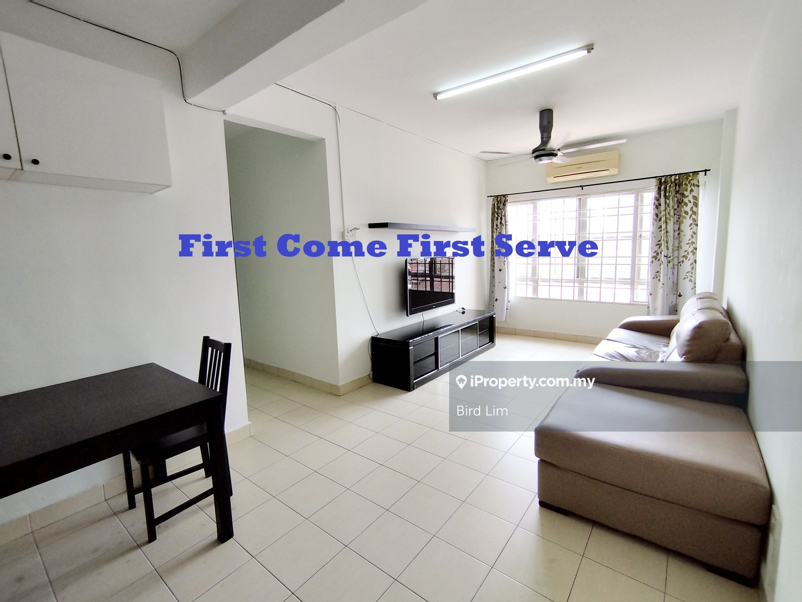 Serdang Raya Court Apartment Intermediate Apartment 3 bedrooms for rent