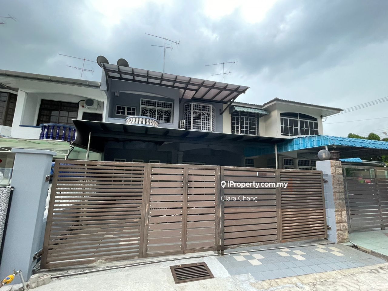 Taman Gunung Lambak, Kluang 2-sty Terrace/Link House 4 bedrooms for ...