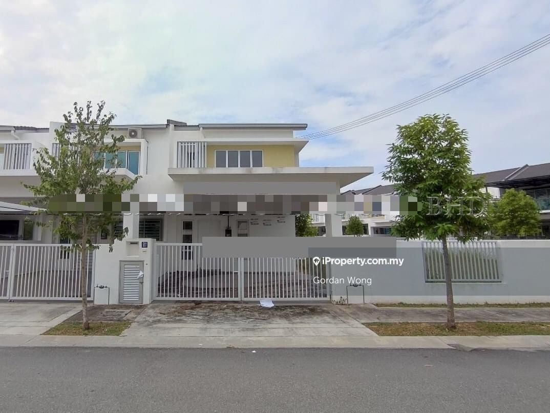 2 Storey Terrace Corner Lot Taman Tiara Sendayan, Labu for sale