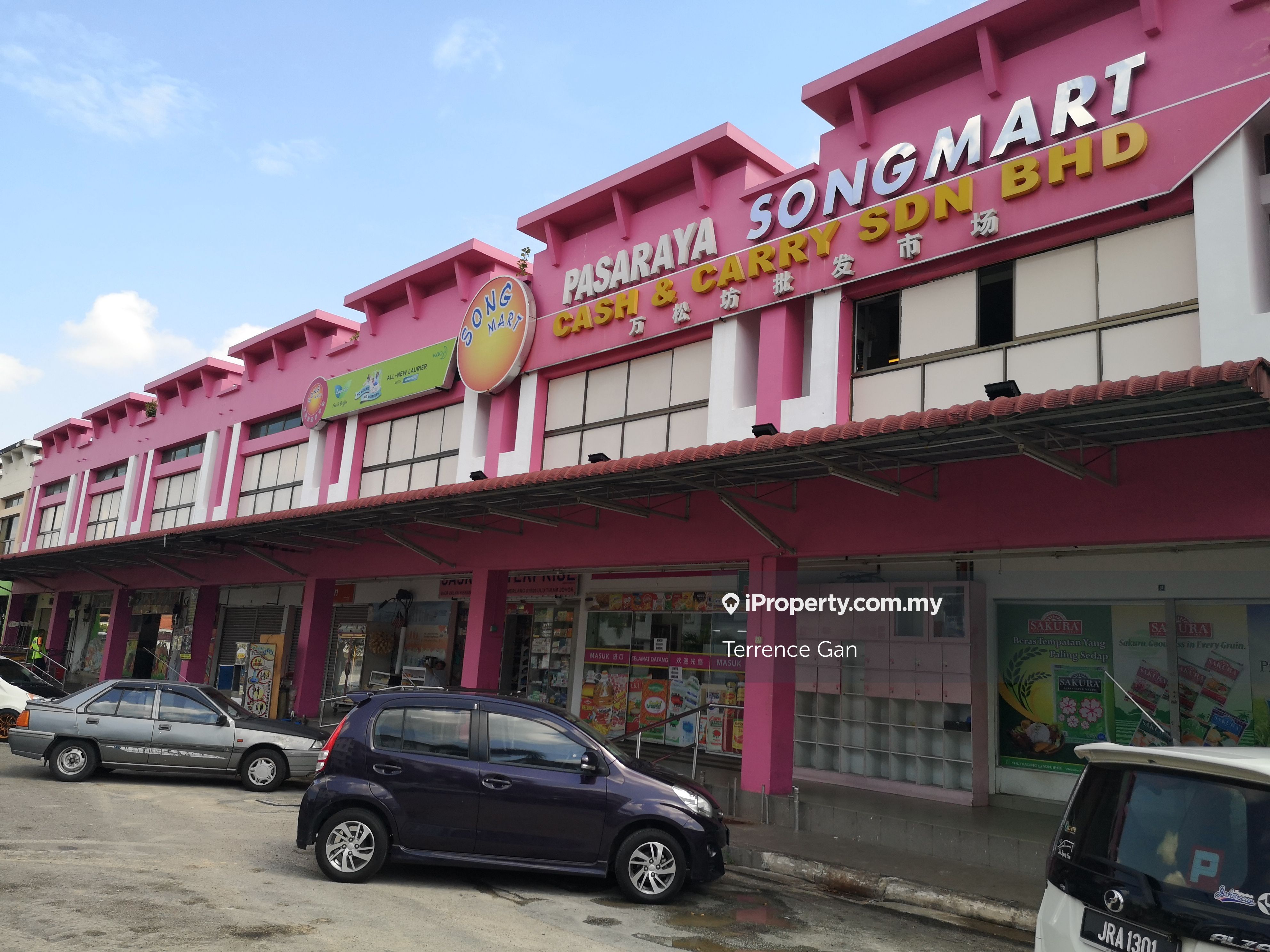 DESA CEMERLANG JLN KENANGA 4 NEAR SONGMART SUPERMARKET 2 STOREY SHOP