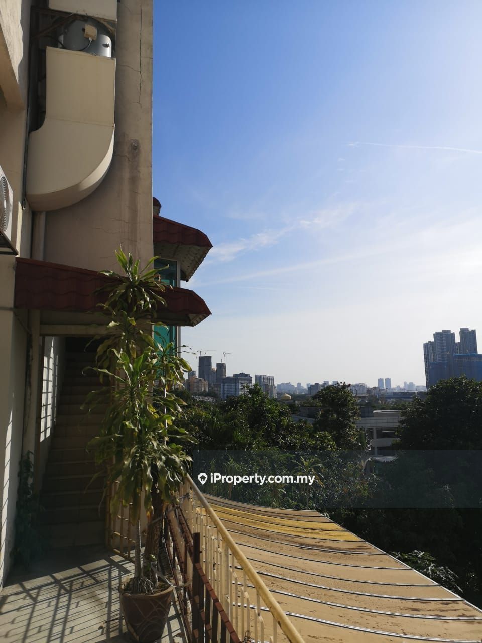 2 Storey House For Sales At Old Klang Road Rooftop Jalan Klang Lama Old Klang Road Intermediate 2 Sty Terrace Link House 6 Bedrooms For Sale Iproperty Com My