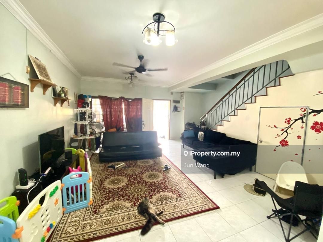 Permas Jaya, Masai Intermediate 2sty Terrace/Link House 4 bedrooms for