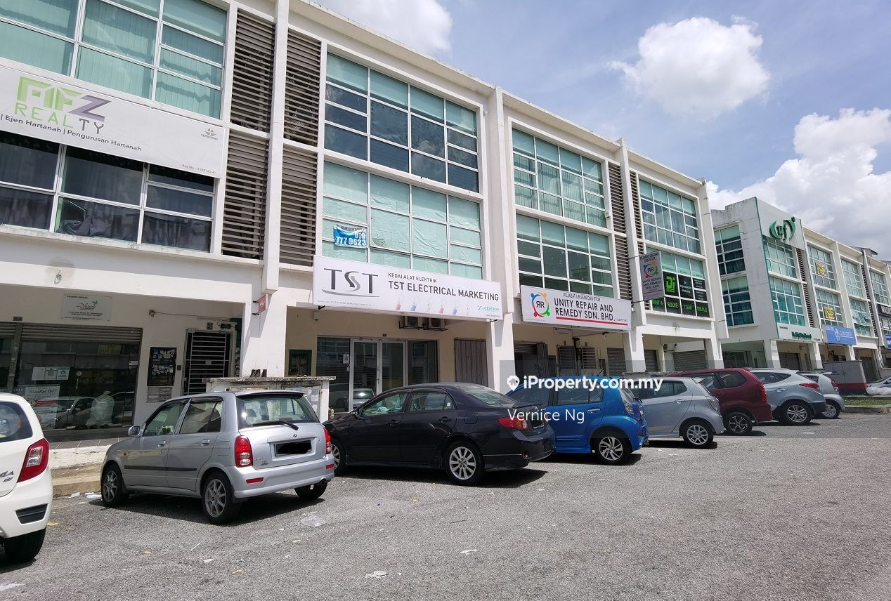 Ground Floor Shoplot, Equine Park, Equine 1A,B,C,D,E,F,G, Bandar Putra ...