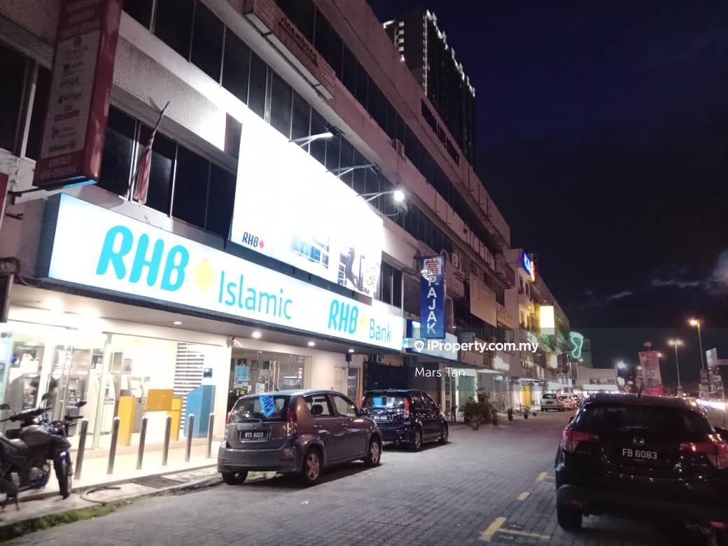 Taman Indah ( Corner Shop ) , Facing Main Road, Cheras for rent ...