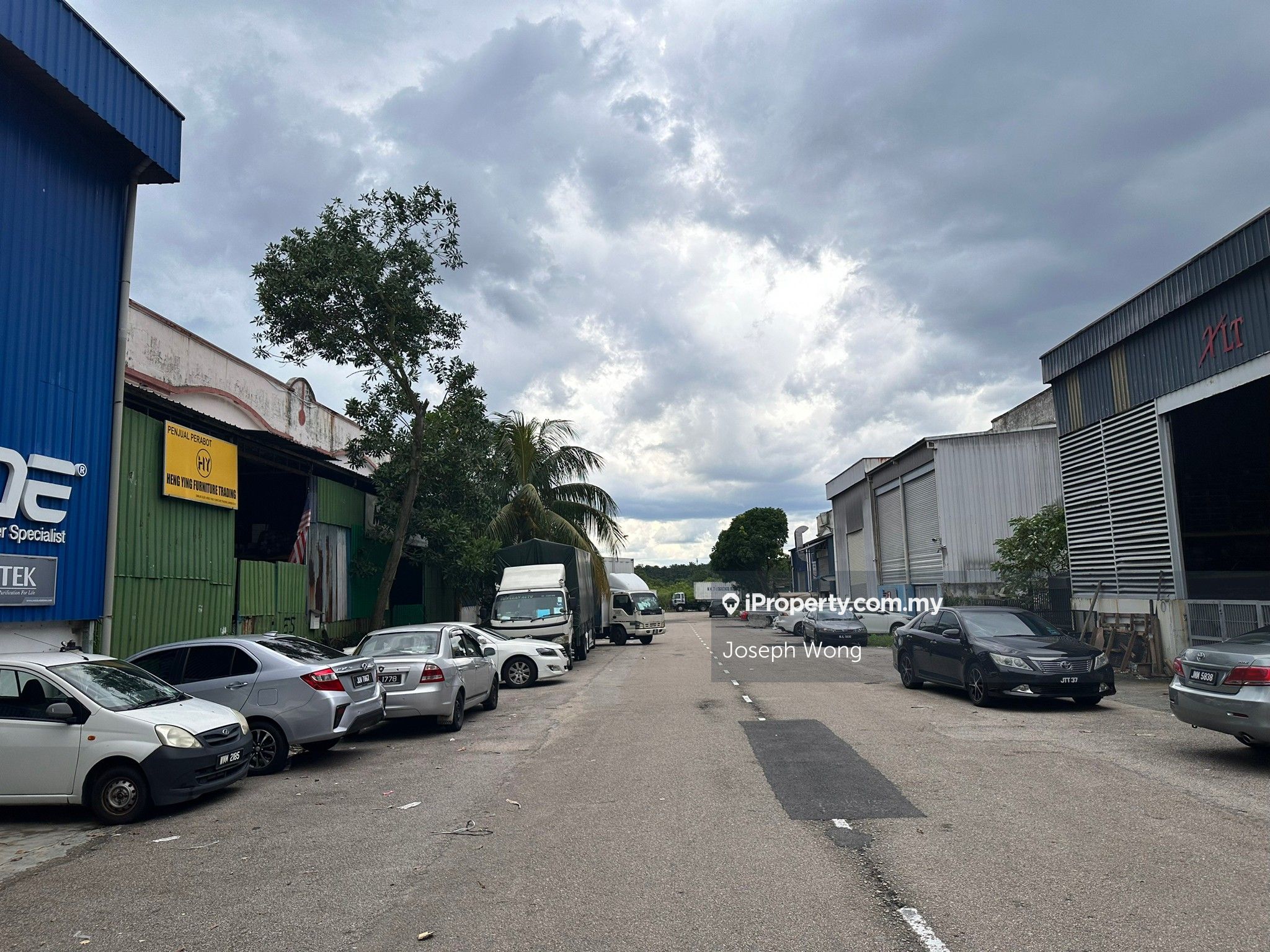 Taman Sri Yaacob 1.5 Storey Terrace Factory, Johor Bahru Link factory