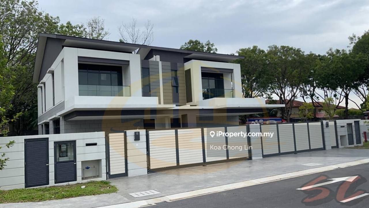 Bukit Rimau Villa, Shah Alam Semi-detached House 4 Bedrooms For Sale 