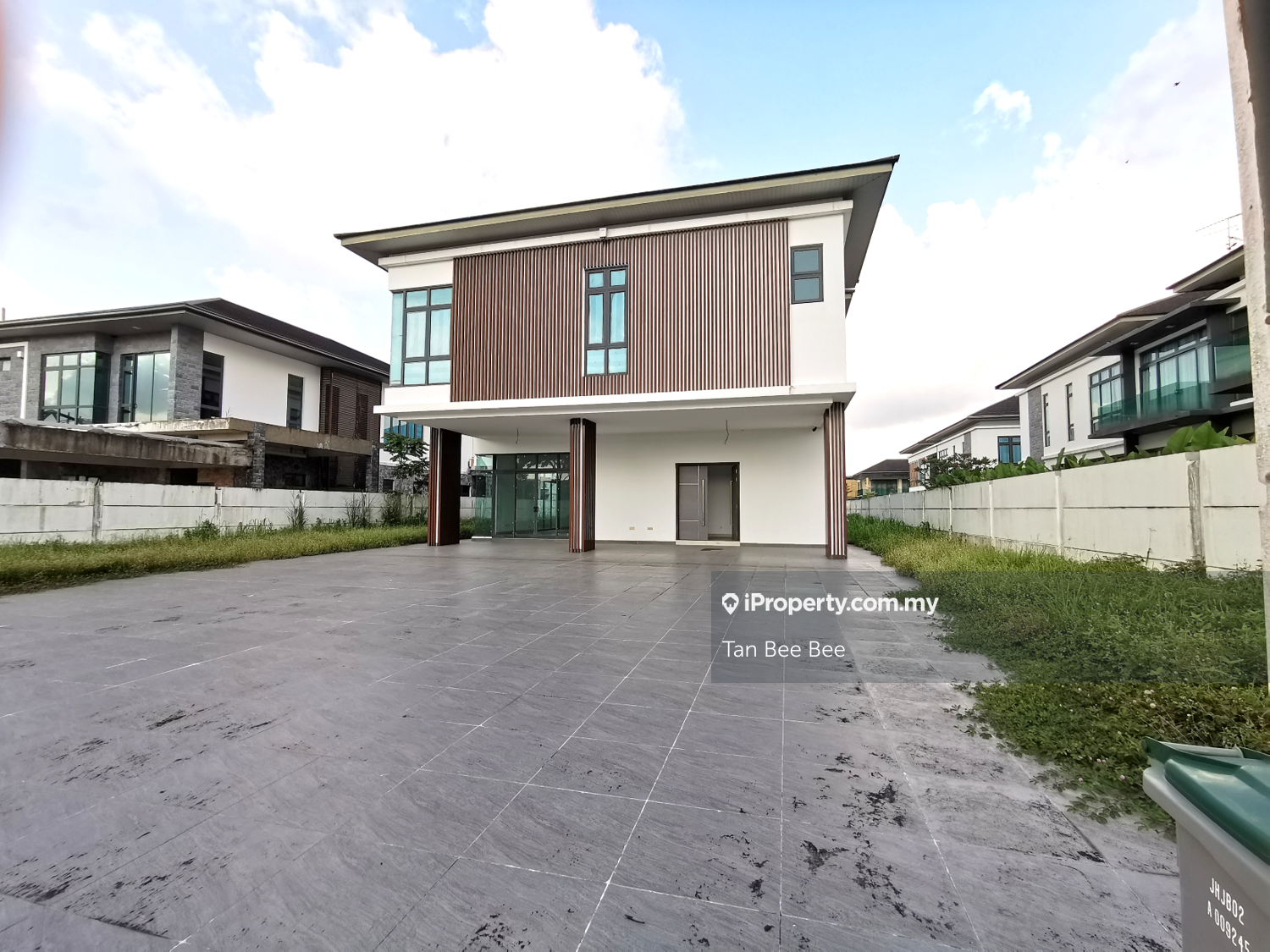 Taman Setia Tropika Fenix Villas Setia Tropika Intermediate Bungalow 6 2 Bedrooms For Sale Iproperty Com My