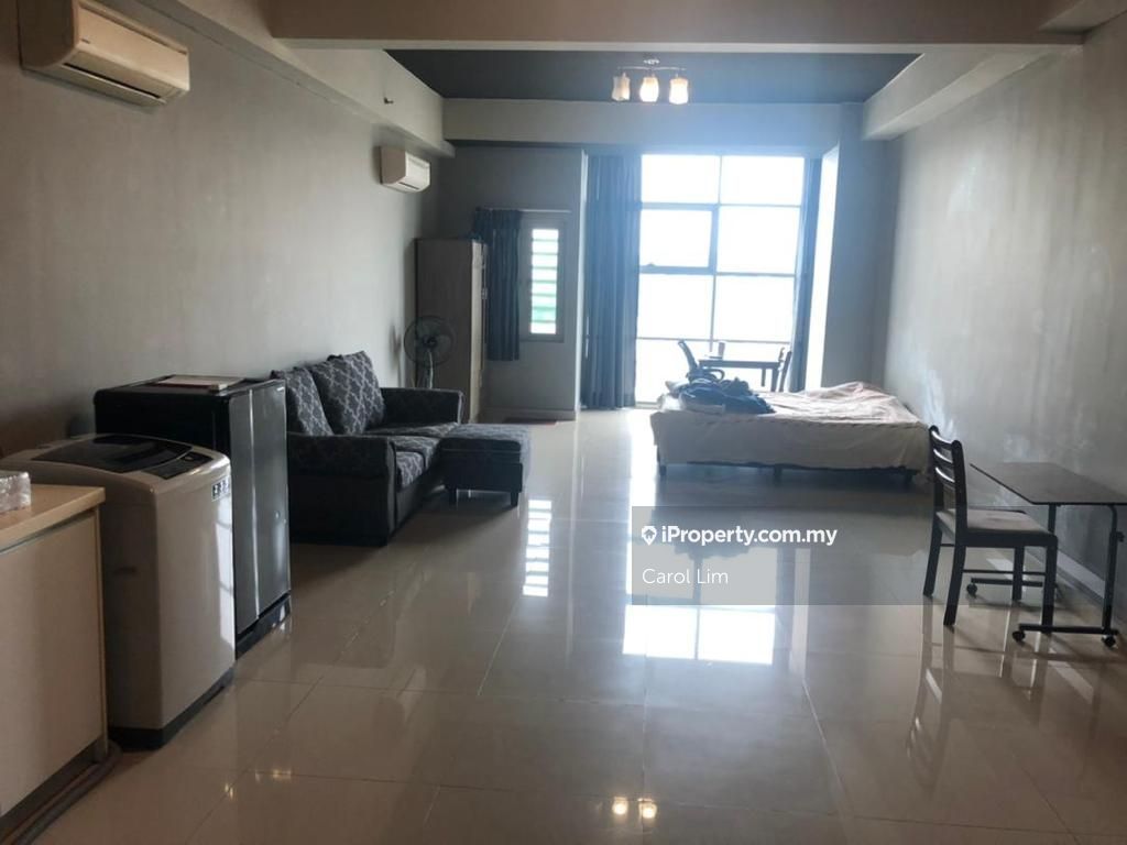 First Subang (SS 15 Courtyard), Subang Jaya
