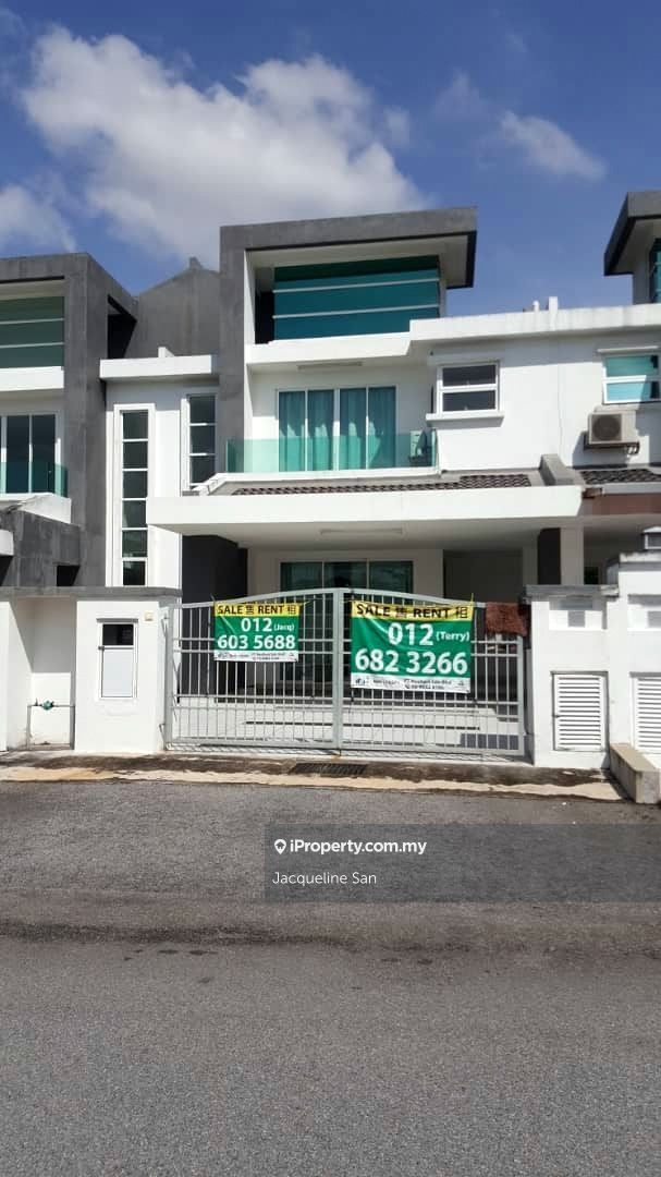 Taman Tiara East, Semenyih Intermediate 2sty Terrace/Link House 5