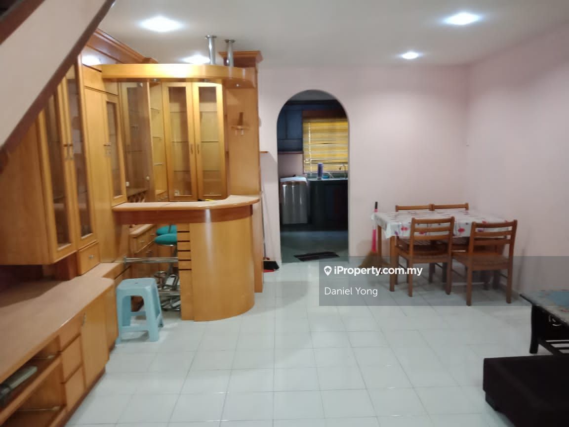 Jalan tasek seri alam, Masai 2-sty Terrace/Link House 3 bedrooms for ...