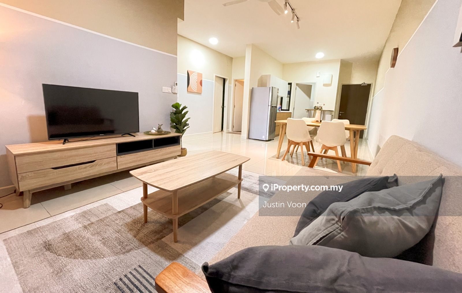 Tuan Residency Intermediate Serviced Residence 3 bedrooms for rent in