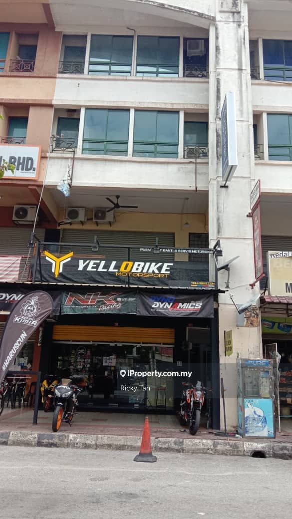 Jalan Putra Sulaiman, Ampang