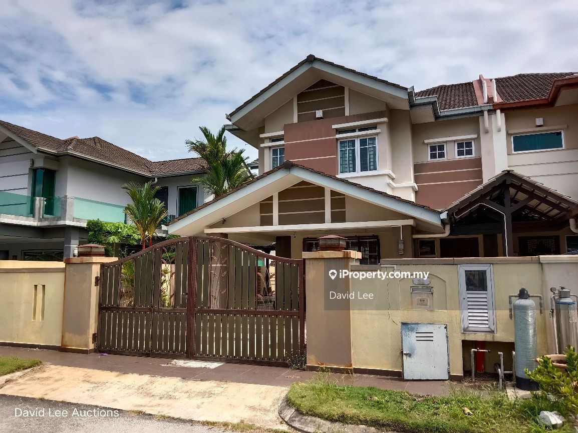 Bandar Parkland, Klang Intermediate Semidetached House 5+1 bedrooms for sale