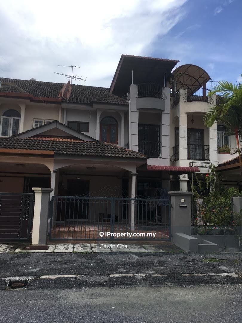 Gunung Rapat, Ipoh 2.5sty Terrace/Link House 4 bedrooms for rent
