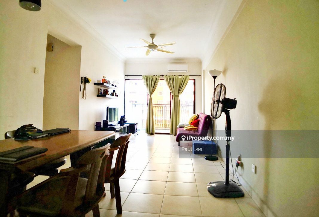 Avilla Apartments Intermediate Apartment 3 bedrooms for sale in Bandar