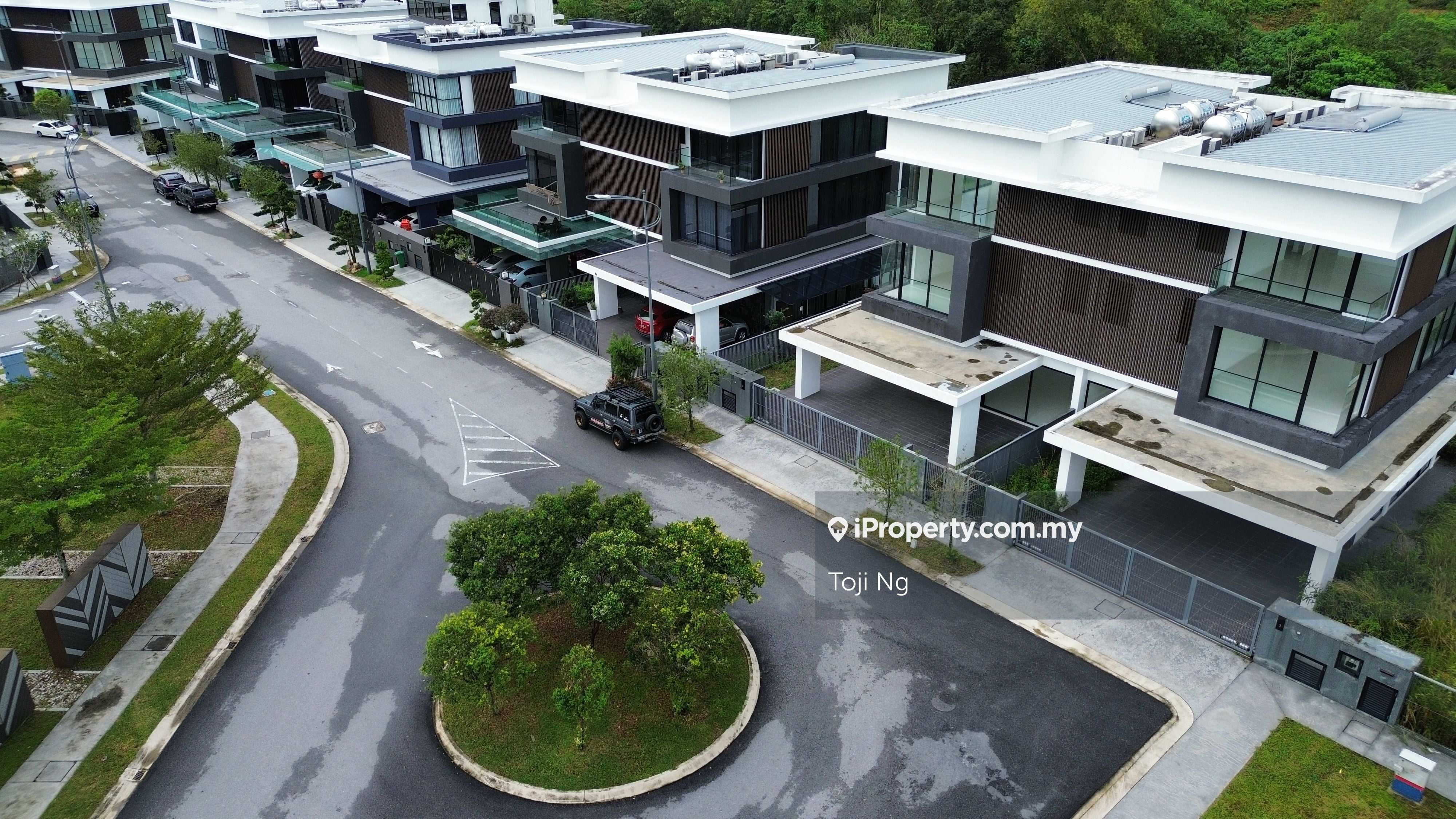 Semi-Detached House in Cheras — photo 6 of 33