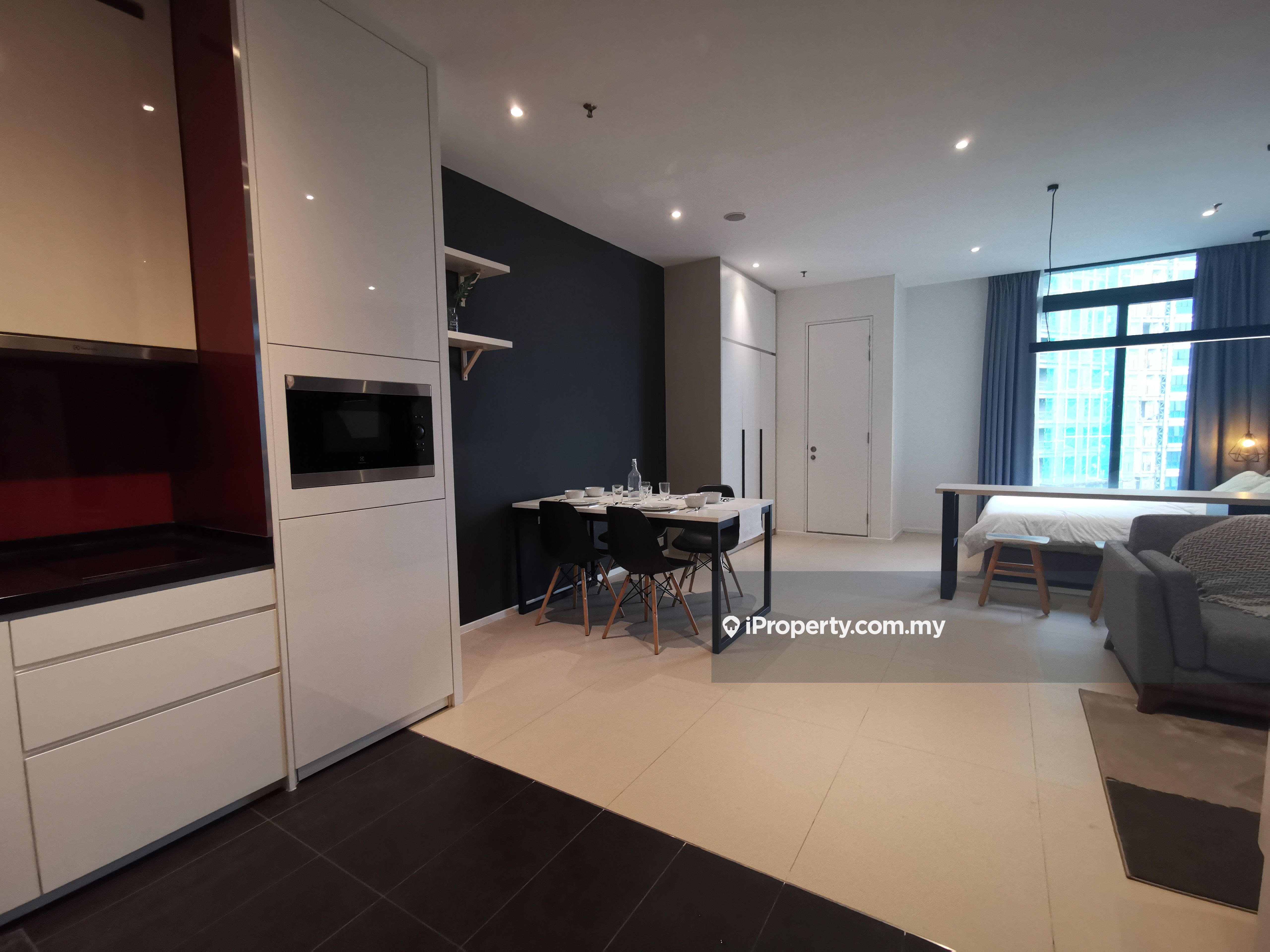 Arcoris Soho Intermediate Serviced Residence For Rent In Mont Kiara Kuala Lumpur Iproperty Com My