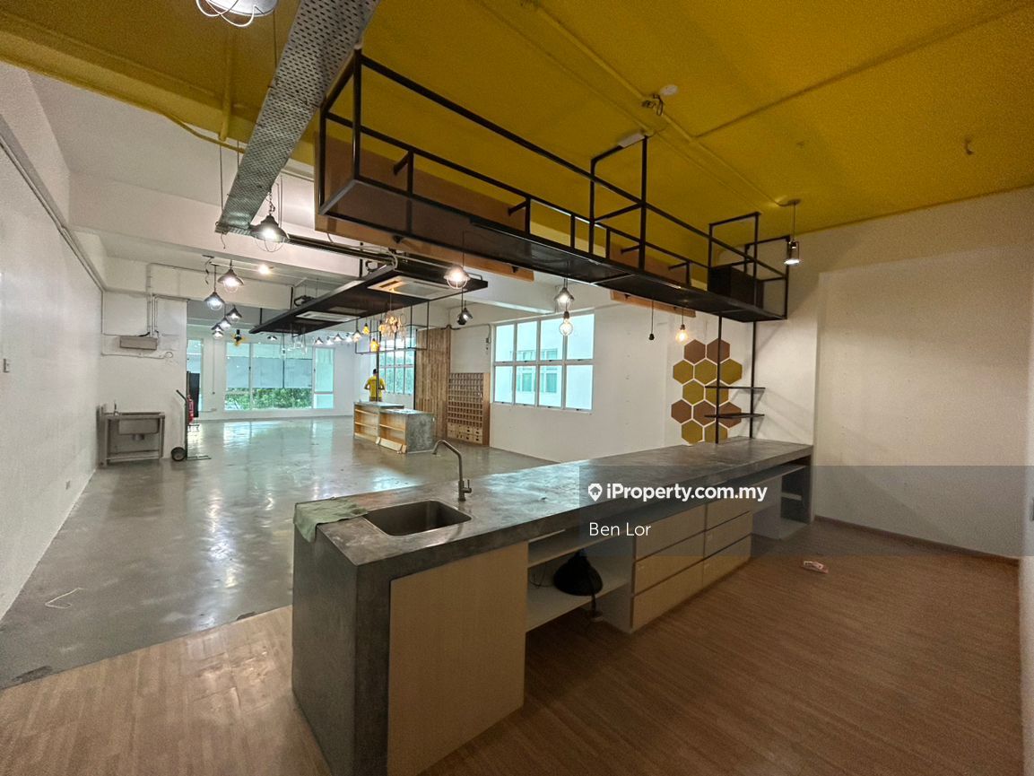 10 Boulevard Kayu Ara , Kayu Ara, Petaling Jaya For Rent - RM3300 ...