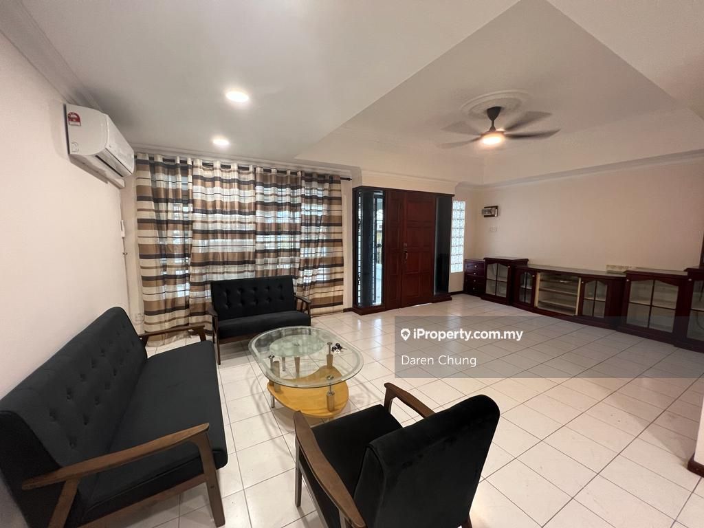 Bayor Bukit Double Storey House For Rent, Kuching 2sty Terrace/Link