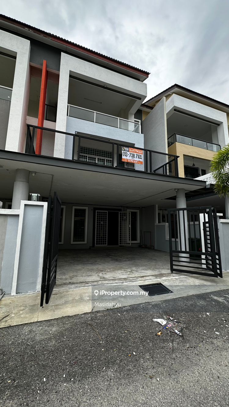 Taman Kota Syahbandar, Melaka City 3-sty Terrace/Link House 7+2