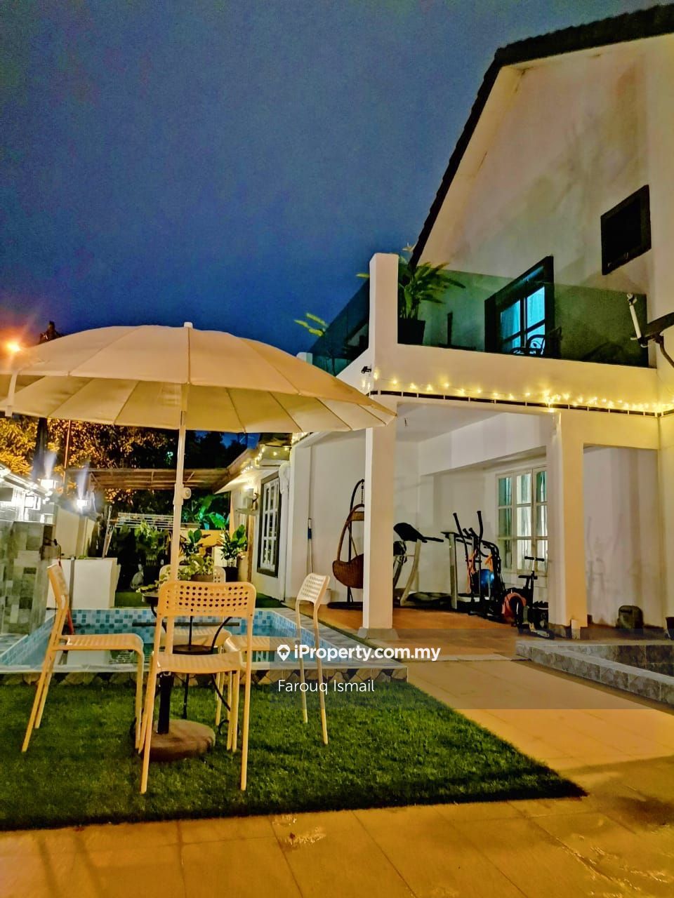 Putra Heights Corner lot 2sty Terrace/Link House 6 bedrooms for sale